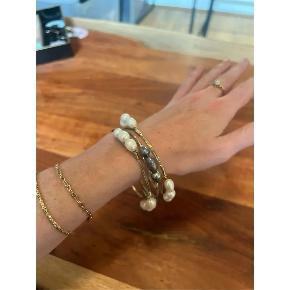 Handmade Pearl Bracelets - Blue and White